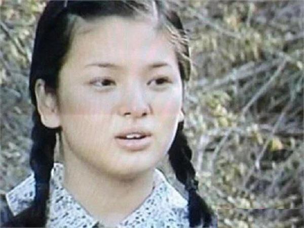 Trước khi trở thành mỹ nhân đẹp nhất xứ Hàn, Song Hye Kyo cũng có lúc mập đến mức này - 1