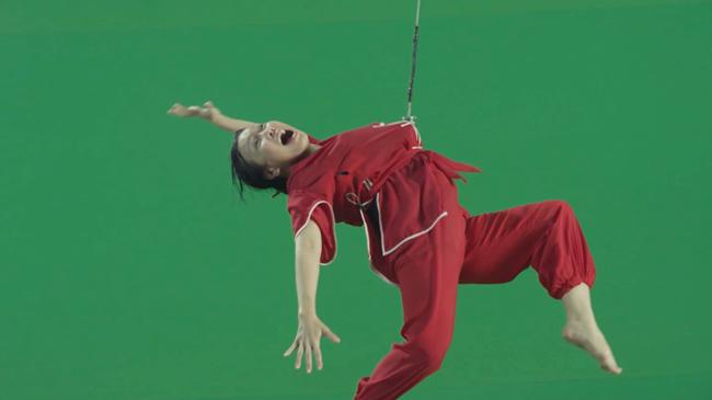 amp;#34;Cậy mạnhamp;#34; không cần thế thân, Việt Hương ngất xỉu ngay giữa biển khiến đoàn phim xanh mặt - 1