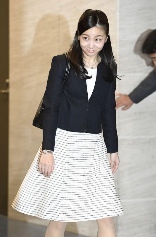 Xinh đẹp tuyệt trần nhưng Công chúa Nhật Bản lại luôn ăn mặc già dặn hơn tuổi 20 - 3