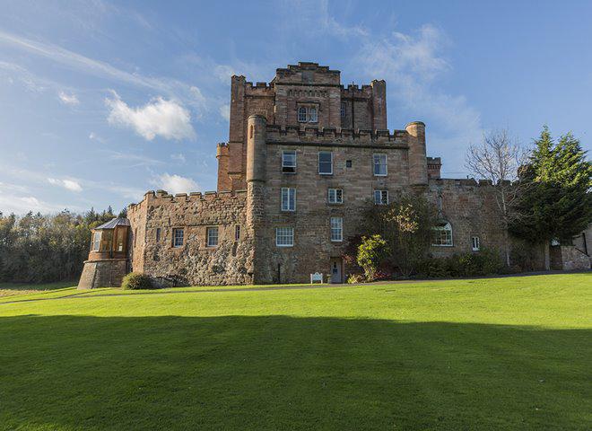 Lạc vào đất nước amp;#34;đàn ông mặc váyamp;#34;, tận mắt khám phá 9 lâu đài đẹp như cổ tích - 9