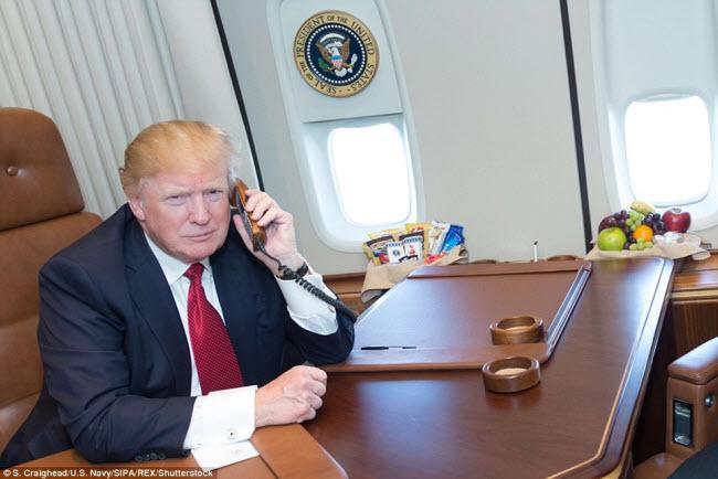do noi that dat vang choang ngop tren chuyen co cua trump va putin: ai choi sang hon? - 13