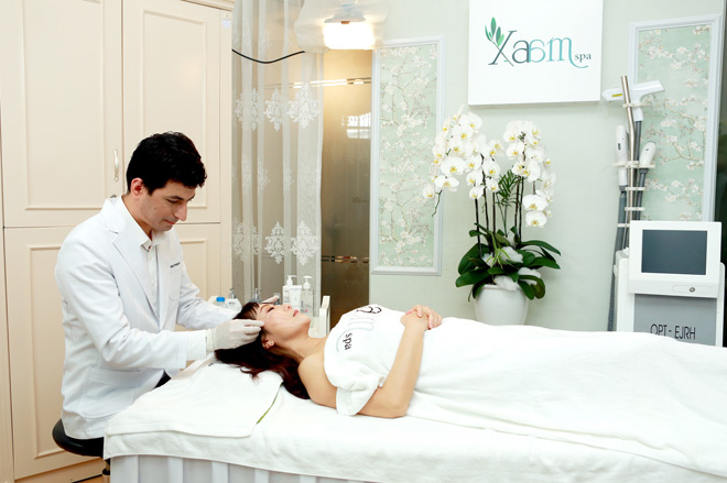 Bí ẩn chuyện tình khó tin của nghệ sĩ hài Thu Hương với chồng kém 9 tuổi - 3