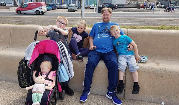 Mẹ bầu 25 tuần nằm hôn mê, 3 ngày sau tỉnh lại bỗng nghe bác sĩ báo tin sốc - 2