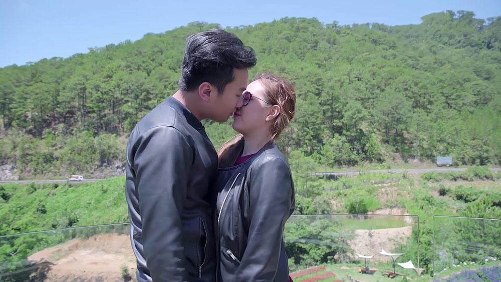 amp;#34;Biếnamp;#34; căng của Gạo Nếp Gạo Tẻ: Chồng chở bồ trên ô tô, vợ liều mạng lao ra chặn đầu - 9