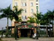 Tin tức - Một cảnh sát giao thông bị bắt quả tang trong nhà nghỉ với cô giáo đã có chồng