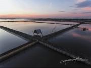 Lifestyle - Ngắm làng chài ở Huế thân thương mà đẹp lạ lùng qua ống kính nhiếp ảnh gia nổi tiếng