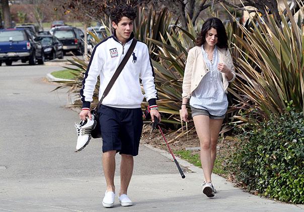 Ngôi sao 24/7: Đang làm cô dâu xinh tươi, ra ngoài đời Park Min Young lại bị chê đơ, cứng - 10