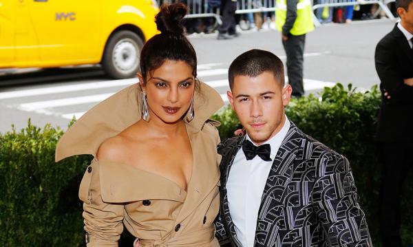 Ngôi sao 24/7: Đang làm cô dâu xinh tươi, ra ngoài đời Park Min Young lại bị chê đơ, cứng - 9