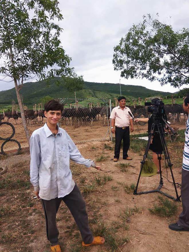 MC điển trai của VTV gây tò mò khi bỏ truyền hình về làm nông dân - 4