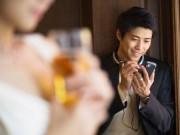 Eva tám - Bắt sống chồng tằng tịu với người cũ, vợ "sốc tận óc" khi nghe chồng phán xanh rờn 