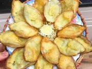 Bếp Eva - Hoa sen chiên giòn, món snack “mới keng” hút hơn ngàn “like” trên MXH