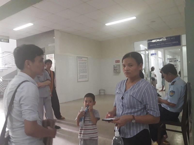 Vụ tai nạn khiến 13 người tử vong ở Quảng Nam: “Ba mẹ con đâu, ai ở lại với con…?” - 1