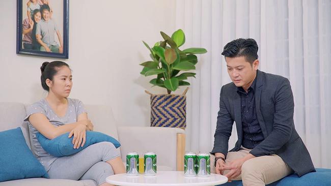 Cuối cùng, cô vợ Gạo Nếp Gạo Tẻ đành gạt nước mắt dọn quần áo cho chồng theo bồ nhí - 2