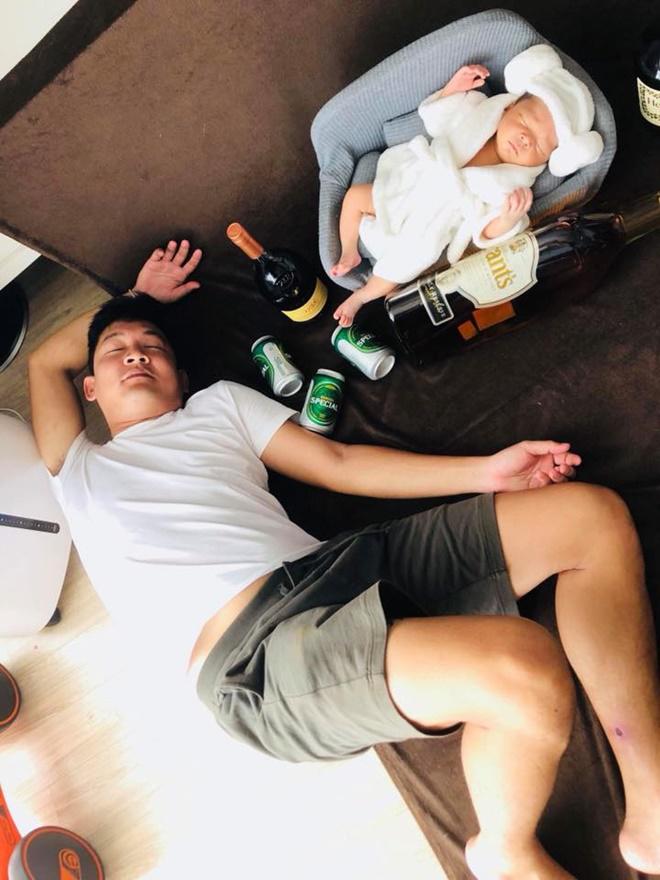 Sao Việt 24h: Tan chảy trước khoảnh khắc dễ thương của hai con nhà Khánh Thi – Phan Hiển - 10