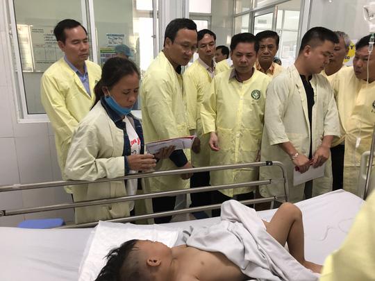 Sức khỏe của 4 người bị thương trong vụ xe đón dâu gặp tai nạn giờ ra sao? - 2