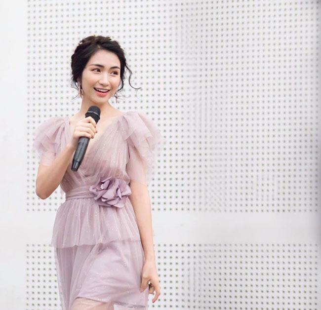 Thời trang Hòa Minzy: thay đổi xoành xoạch, hết bất ngờ này tới bất ngờ khác - 11