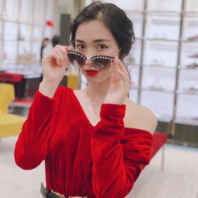 Thời trang Hòa Minzy: thay đổi xoành xoạch, hết bất ngờ này tới bất ngờ khác - 16