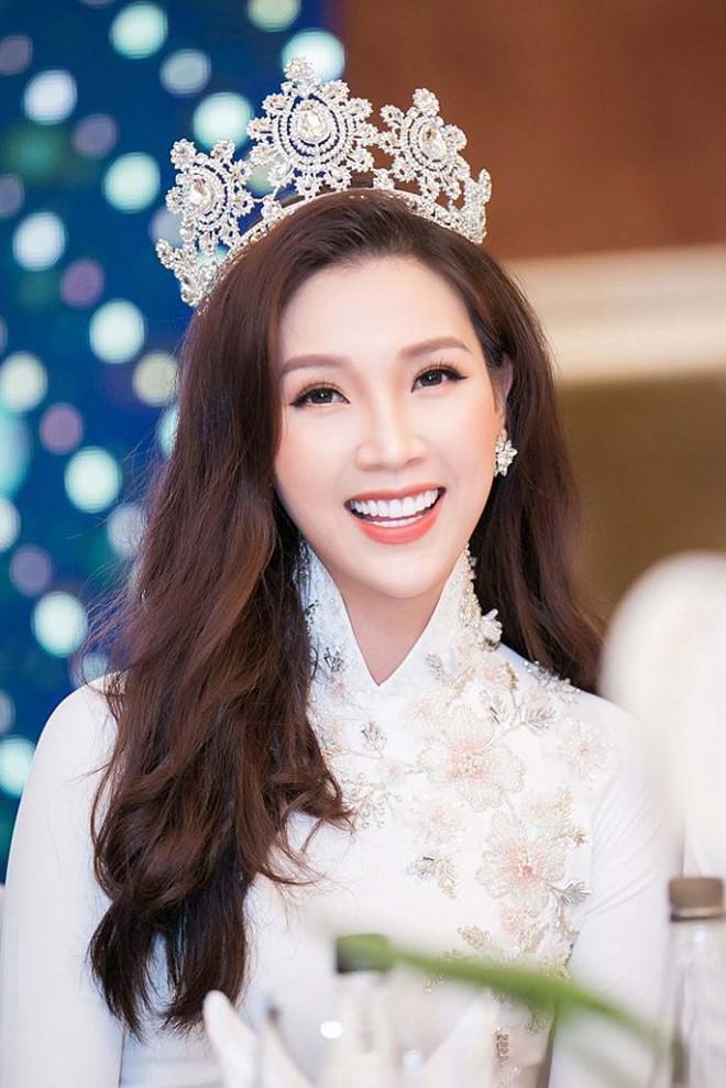 amp;#34;Hoa hậu 2 conamp;#34; Phí Thùy Linh muốn sinh thêm con gái dù từng bị băng huyết, dọa sảy - 1
