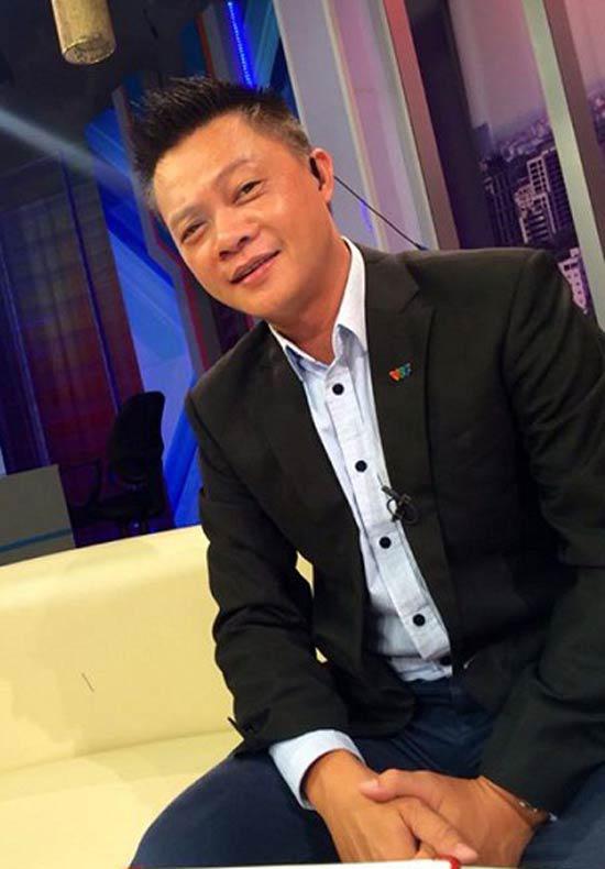 Sự cố thời trang khách mời khi lên sóng truyền hình: Lỗi về ai? - 2