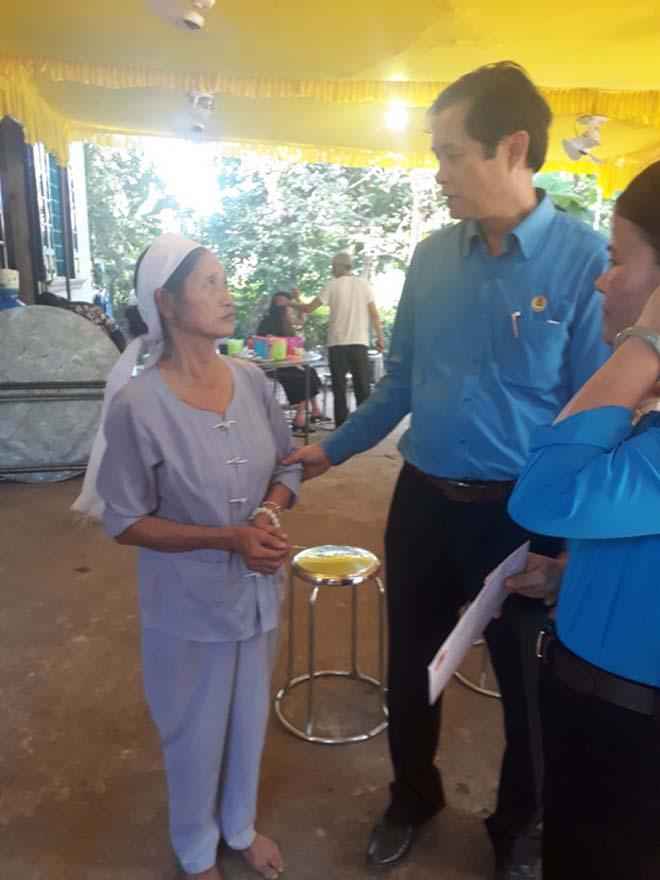 Vụ tai nạn thảm khốc 13 người chết: Cả nhà máy ở Bình Dương khóc thương chú rể! - 1