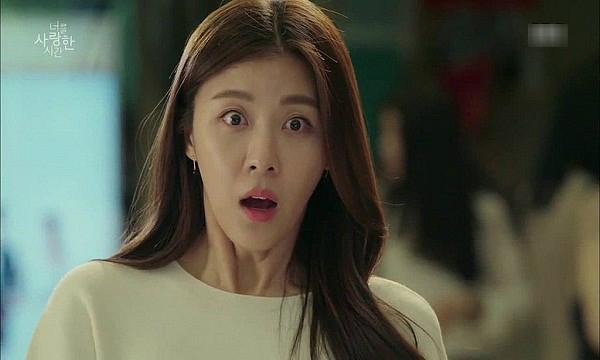 Vừa vào công ty , cô lao công trẻ giật mình phát hiện bí mật “động trời” trong phòng họp - 2