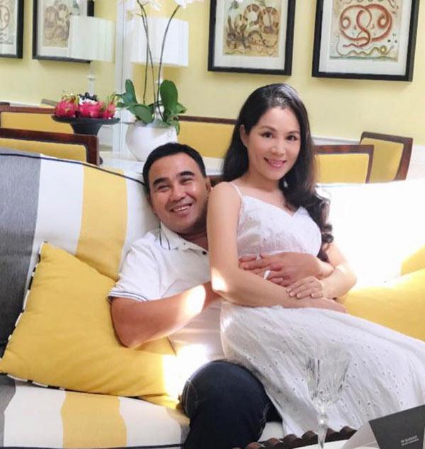 MC triệu đô Quyền Linh và chuyện tình với nữ đại gia amp;#34;bí ẩnamp;#34; nhất showbiz - 13