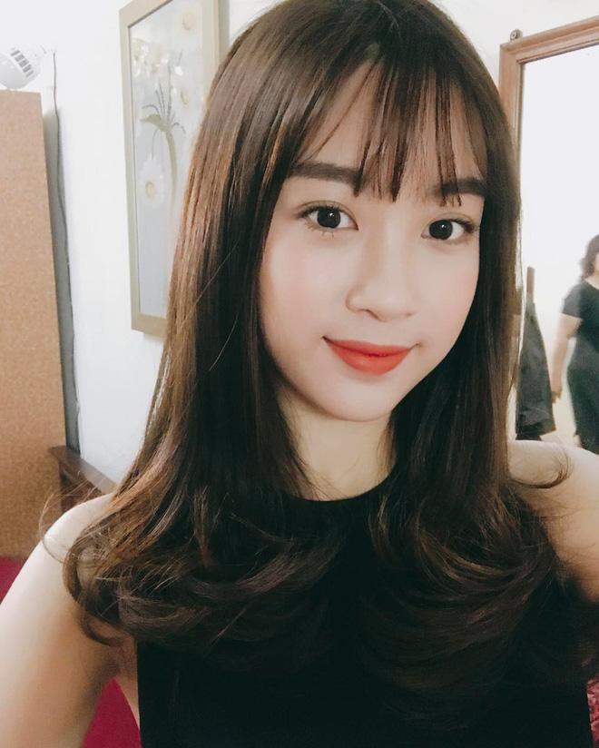 HOT: Hoa Hậu Đỗ Mỹ Linh đẹp tới mức lên báo nước ngoài, bị nhầm là người Hàn Quốc? - 7