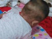 Làm mẹ - Nhờ bà chăm cháu 1 tháng, mẹ trẻ hoảng sợ khi nhìn thấy mặt con