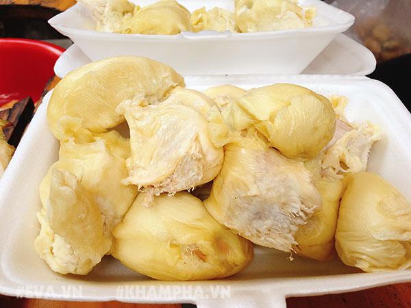 Người Sài Gòn xếp hàng ăn sầu riêng trả hạt, 9x Đắk Lắk một ngày bỏ túi 30 triệu - 11