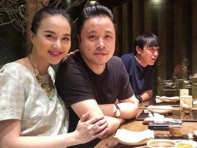 Sau 2 năm kết hôn, Đinh Ngọc Diệp đang mang thai con đầu lòng với đạo diễn Victor Vũ?