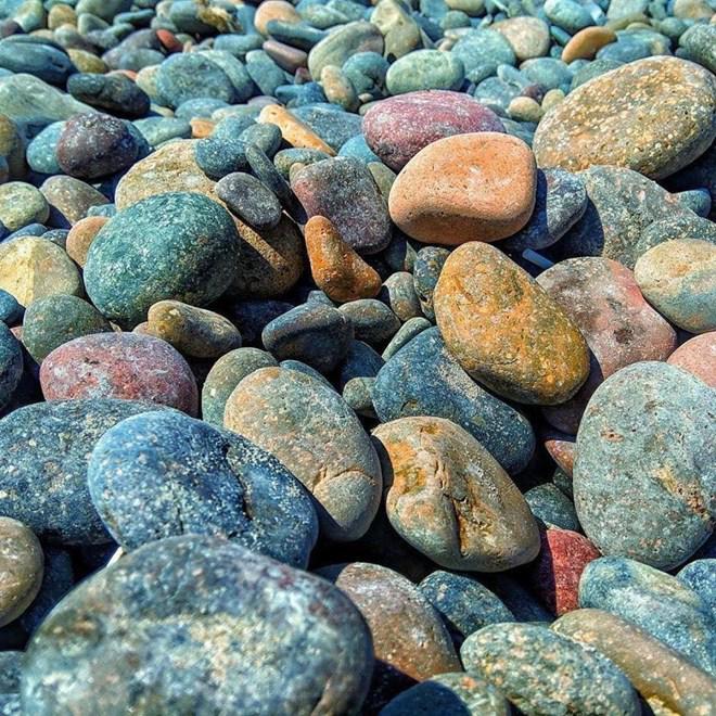 Bãi đá 7 màu duy nhất ở Việt Nam đẹp lung linh trên mạng và sự thật amp;#34;ngã ngửaamp;#34;! - 6