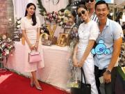 Thời trang - Lần đầu tiên 2 bà mẹ hot nhất Việt Nam đụng hàng, bất phân thắng bại