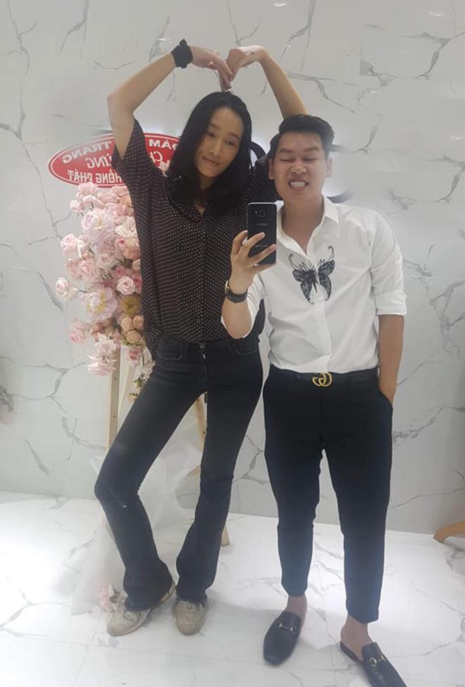 Bất ngờ với diện mạo của Trang Khiếu sau khi sinh con với bạn trai Tây - 2