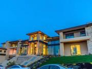 Nhà đẹp - Lóa mắt trước 8 biệt thự siêu khủng của sao Việt ở Mỹ