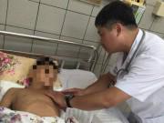 Sức khỏe - Con bị rắn cắn, hành động sai lầm của mẹ khiến bé trai 10 tuổi hoại tử cả bàn tay