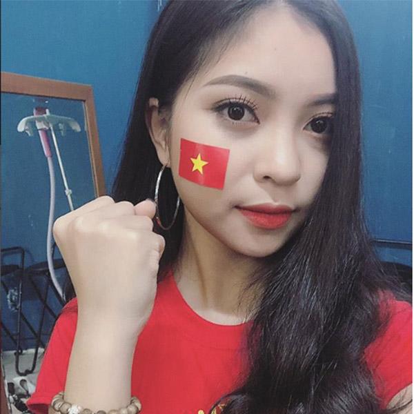 Nhan sắc không ai thua ai của những bóng hồng xung quanh các cầu thủ U23 Việt Nam - 8