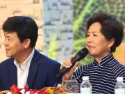Giải trí - Video: Danh ca 72 tuổi Phương Dung hài hước tiết lộ biết "yêu điên cuồng" khi chỉ mới 5 tuổi