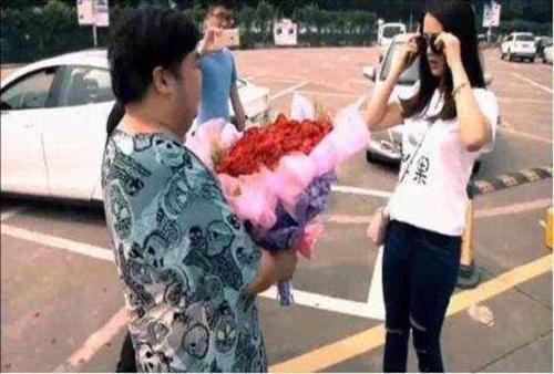 Thiếu gia lái Lamborghini chặn đường gái xinh tỏ tình... và cái kết đắng ngắt - 2