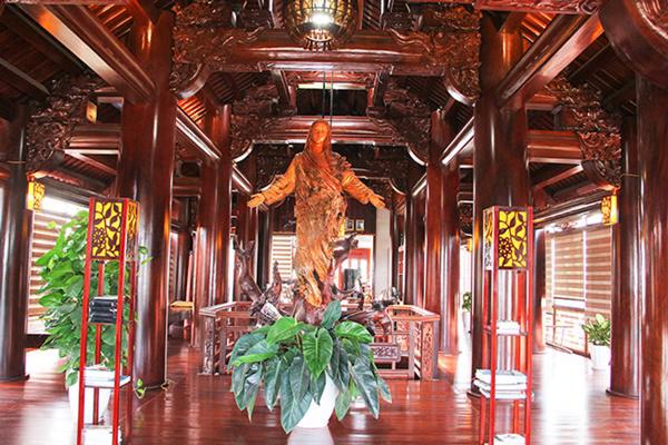 doc nhat vo nhi: nha 5 tang lam toan bang go quy cua ong lao 73 tuoi tai ha tinh - 10