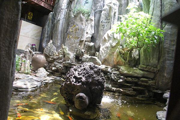 doc nhat vo nhi: nha 5 tang lam toan bang go quy cua ong lao 73 tuoi tai ha tinh - 20