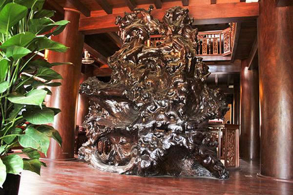 doc nhat vo nhi: nha 5 tang lam toan bang go quy cua ong lao 73 tuoi tai ha tinh - 8