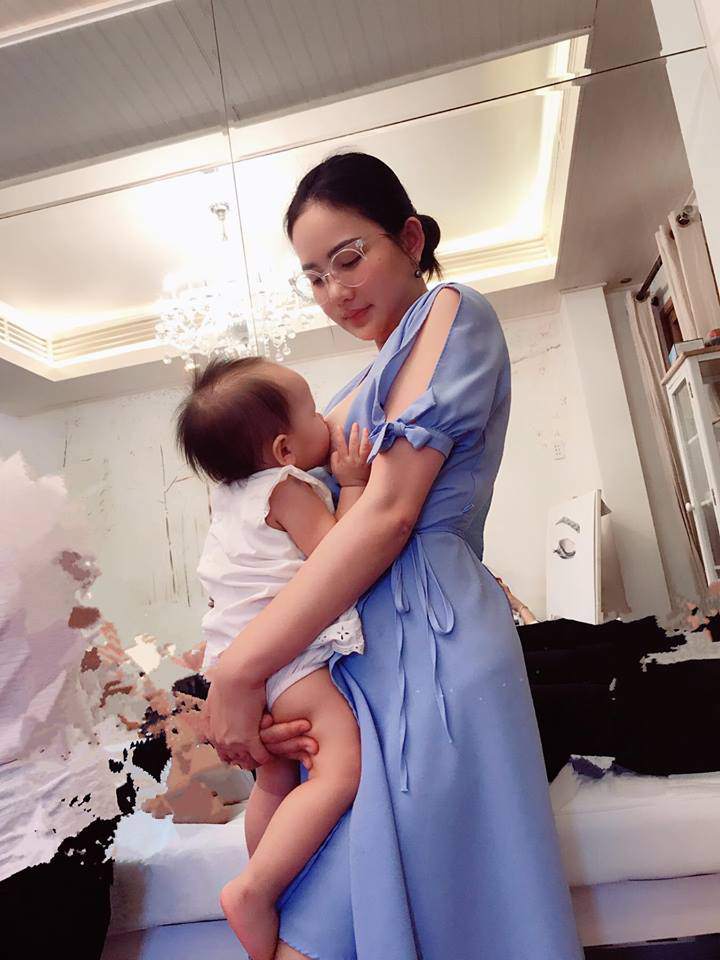 Hà Anh được khen hết nấc sau bức ảnh amp;#34;chuẩn mẹ bỉm sữaamp;#34; - 4