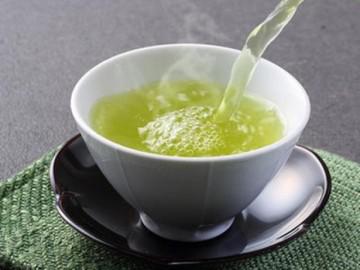 Uống trà xanh không đúng thời điểm cẩn thận tự rước họa vào mình mà không biết