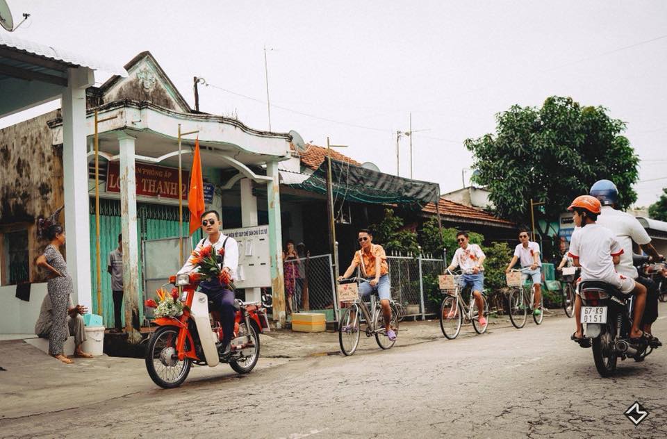 Đầu tư đám cưới phong cách cổ điển, cặp đôi bị dân mạng amp;#34;ném đáamp;#34; vì một lý do - 5