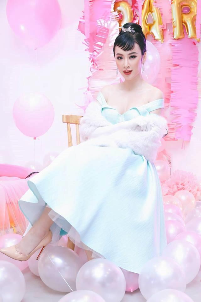 Cố định phong cách như Angela Phương Trinh, diện kiểu tóc này phải đi với đúng màu son kia - 9