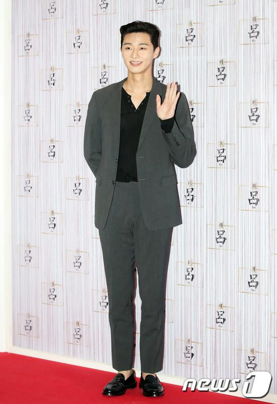 Ngôi sao 24/7: Pax Thiên - Chàng thiếu niên được Angelina Jolie tin tưởng nhất nhà - 11