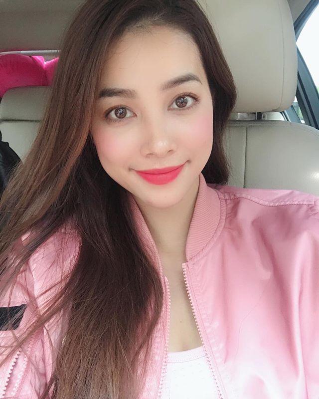 Tìm điểm khác nhau giữa lối trang điểm ngày thường và đi tiệc của Phạm Hương, Hà Hồ, Ngọc Trinh - 8