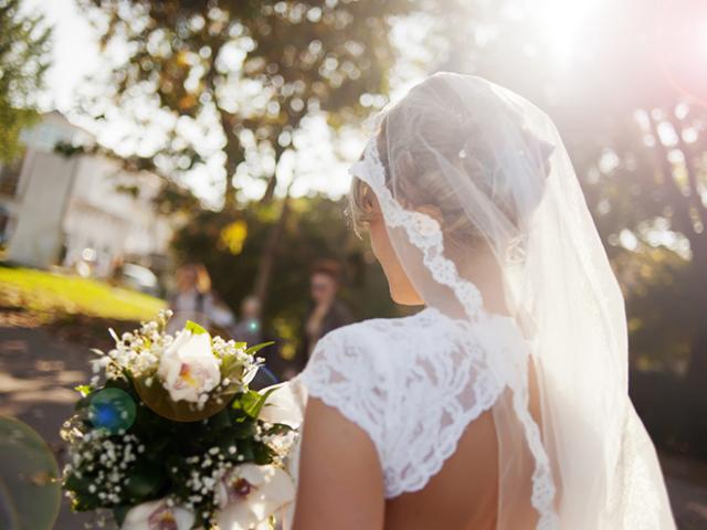 Đề nghị khách mừng phong bì 33 triệu hoặc không cần đến, cô dâu nhận cái kết đắng chát