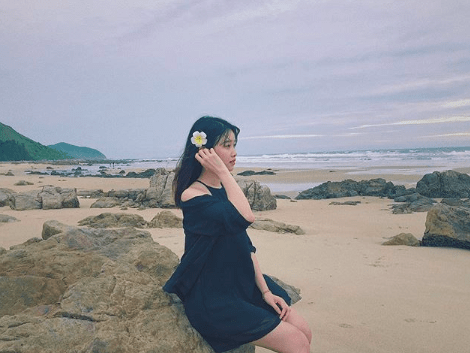 Ít ai biết về bạn gái 3 năm của Văn Toàn: Mắt to tròn, mặt xinh xắn như hotgirl! - 12