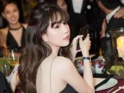 Làm đẹp - Với kiểu tóc mái mưa, Ngọc Trinh "hack" tuổi trông như gái 18